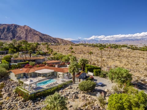 Aerial shot to the West.