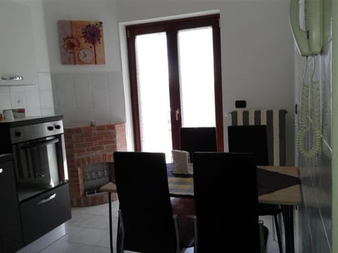 Espresso maker, coffee/tea maker, electric kettle