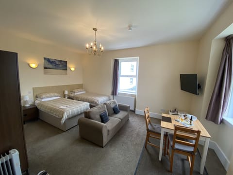 Superior Double or Twin Room, Ensuite, Sea View (Distillery View) | Free WiFi, bed sheets