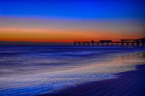 SunGlow Pier from the Dunlawton beach approach
