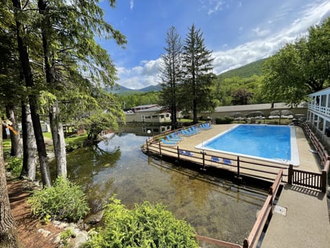 Indoor pool, outdoor pool