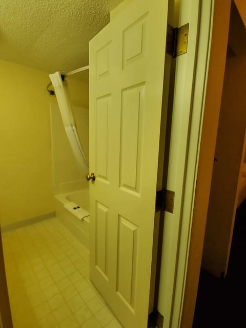 Standard Room, 2 Queen Beds | Bathroom | Hair dryer, towels