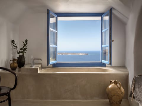 Plunge Pool Superior Suite with Sunset View | View from room