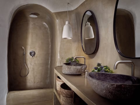 Honeymoon Plunge Pool Suite with Sunset View | Bathroom | Shower, designer toiletries, hair dryer, bathrobes