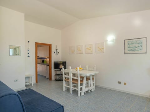 Building, Furniture, Picture Frame, Wood, Door, House, Table, Interior Design, Flooring, Floor