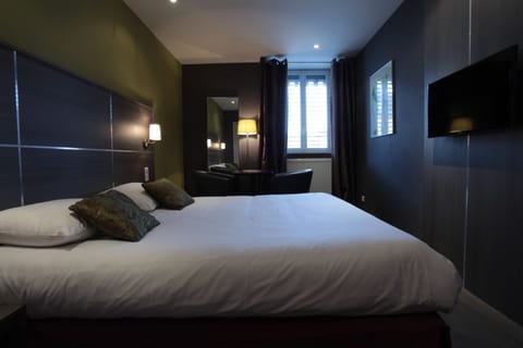 Superior Double Room | Individually decorated, individually furnished, desk, soundproofing