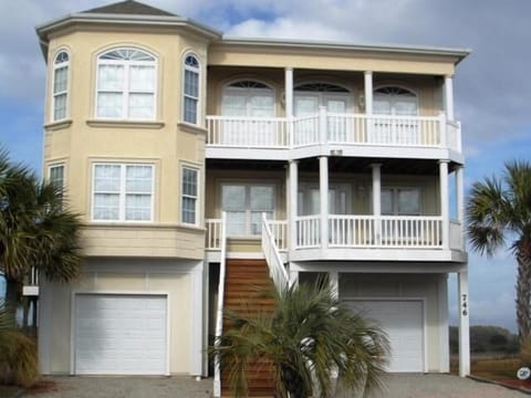 POM Breeze, Holden Beach