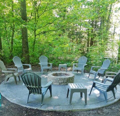 Unwind & enjoy a fire & s'mores around the beautiful 16ft. stamped firepit! 