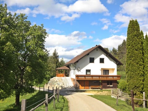 Property, House, Home, Sky, Real Estate, Estate, Building, Tree, Cottage, Residential Area