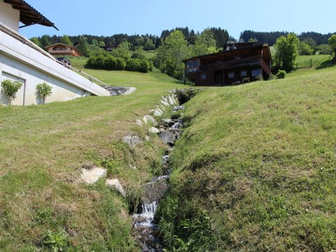 Property, Natural Landscape, Grass, House, Rural Area, Land Lot, Pasture, Grassland, Cottage, Meadow