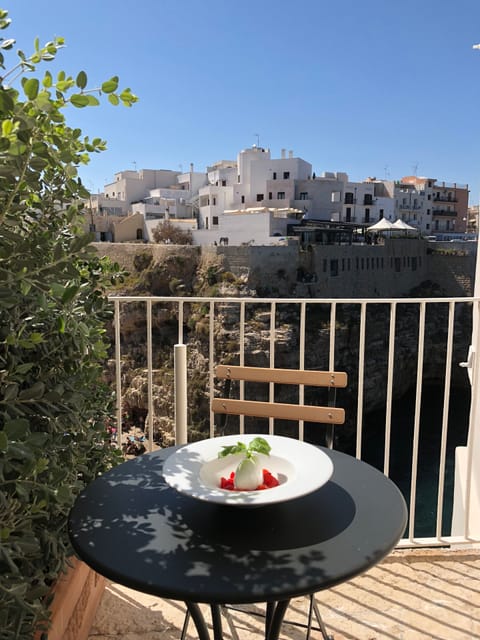 Azzurra, double deluxe, vista mare | Balcony