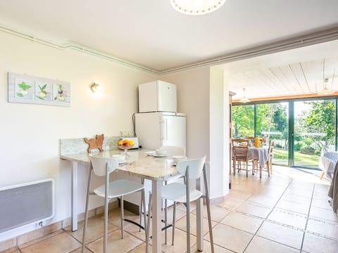 Sky, Table, Furniture, Daytime, Property, Plant, Mountain, Azure, Chair, Nature