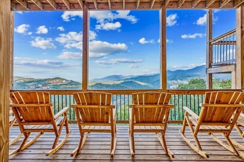 Cabin, Multiple Bedrooms | Property grounds