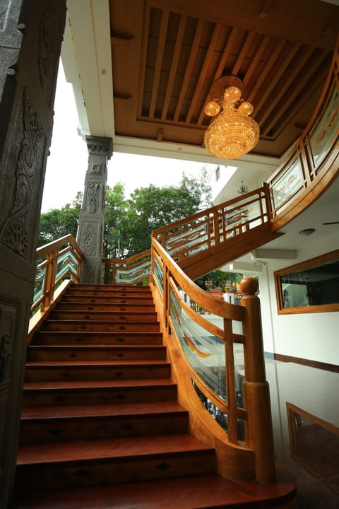 Business Double Room, City View | Balcony