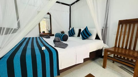 Deluxe Double Room | Desk, soundproofing, iron/ironing board, free WiFi