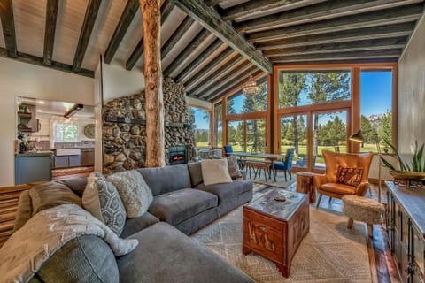 Bring your family to this gorgeous South Lake Tahoe home!