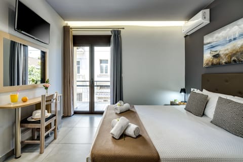 Apartment, 2 Bedrooms | 2 bedrooms, soundproofing, iron/ironing board, free cribs/infant beds
