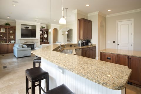 Open floor plan is great for mingling