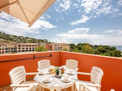 Sky, Cloud, Furniture, Property, Building, Table, Chair, Interior Design, Outdoor Furniture, Seaside Resort