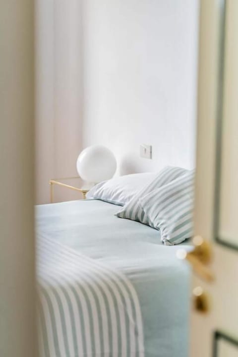 Double or Twin Room, Courtyard View | Premium bedding, down comforters, minibar, individually decorated