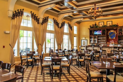 Family House | Restaurant