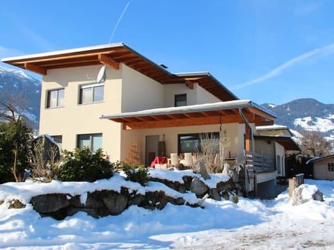 House, Home, Property, Snow, Winter, Real Estate, Building, Roof, Residential Area, Mountain