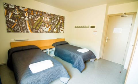 Standard Room | Blackout drapes, soundproofing, free WiFi, bed sheets
