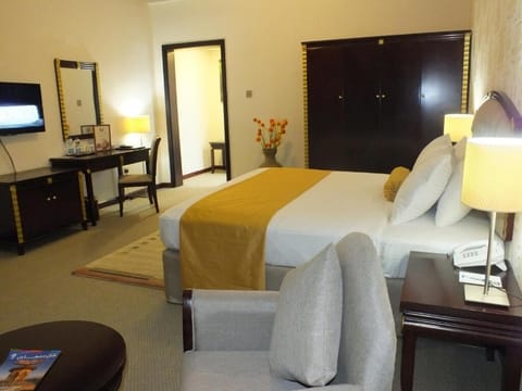 Premium bedding, Select Comfort beds, minibar, in-room safe