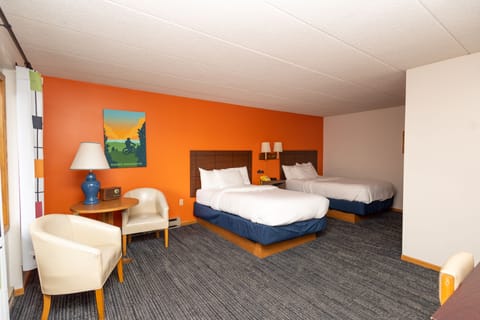 Blackout drapes, free WiFi, bed sheets