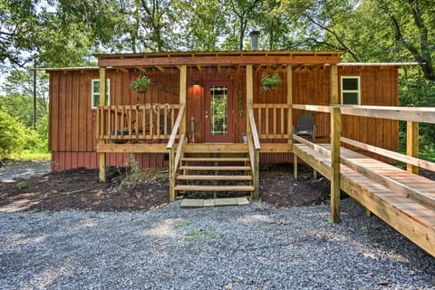 New Concord Vacation Rental | 2BR | 1BA | 1,200 Sq Ft | Steps Required