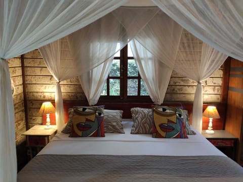 Standard Bungalow | Egyptian cotton sheets, Select Comfort beds, minibar, in-room safe