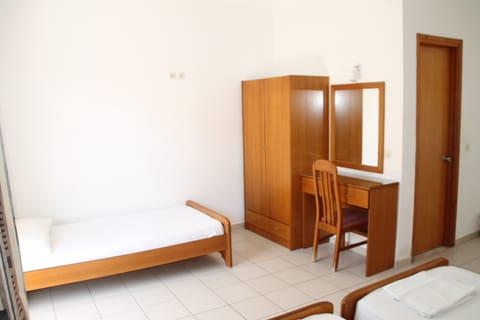 Pillowtop beds, in-room safe, free cribs/infant beds, free WiFi