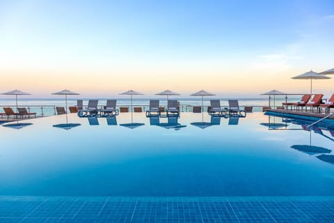 3 outdoor pools, pool umbrellas