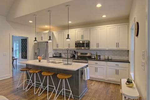 Kitchen and kitchen island