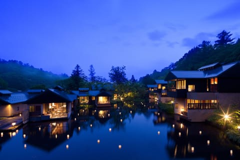 Front of property - evening/night