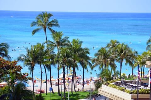 Check surf conditions from your balcony! 1 minute walk to Waikiki Beach.