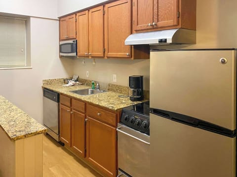 Desk, iron/ironing board, free cribs/infant beds, free WiFi