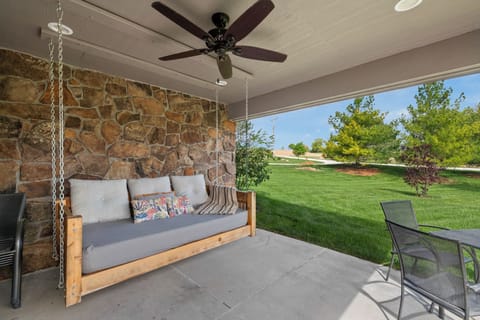 Lower level patio bedswing