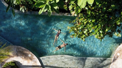 Outdoor pool, pool umbrellas, sun loungers
