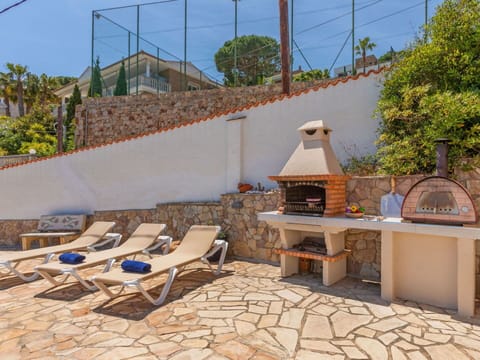 Outdoor Furniture, Resort, Flagstone, Shade, Chair, Swimming Pool, Eco Hotel, Patio, Umbrella, Tile
