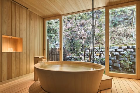 Suite Japanese Style Room with Outdoor bathtub Honjin | Premium bedding, minibar, in-room safe, blackout drapes