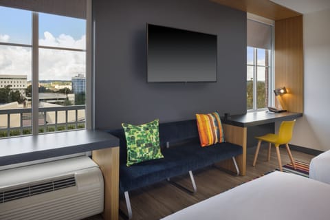 Down comforters, in-room safe, desk, iron/ironing board