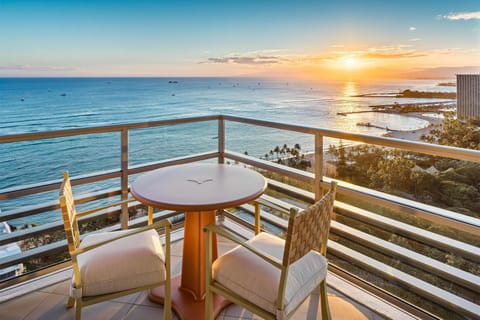 Premium Suite, 3 Bedrooms, Oceanfront (Newly Renovated) | View from room