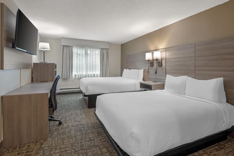 Pillowtop beds, in-room safe, desk, iron/ironing board