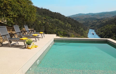 Relaxing Pool
