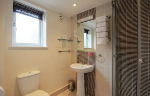 Free toiletries, hair dryer, towels, toilet paper