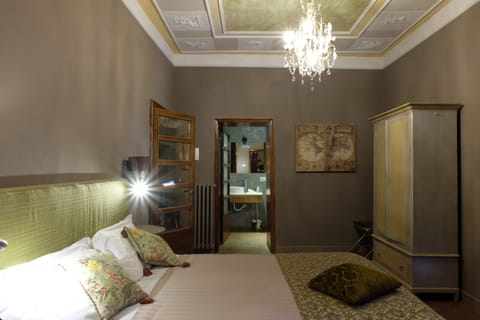 Family Quadruple Room, Garden View | 6 bedrooms, premium bedding, down comforters, pillowtop beds