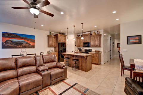 Living Room View of Kitchen - The Living Room is conveniently located adjacent to the Kitchen and Dining Table and is a great place for entertaining guests during downtime.