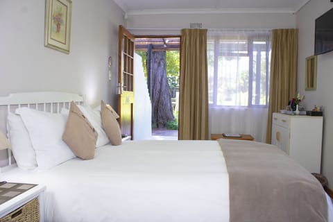 Soundproofing, free WiFi, bed sheets, wheelchair access