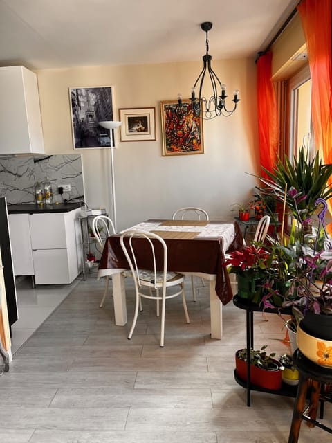 Eating area